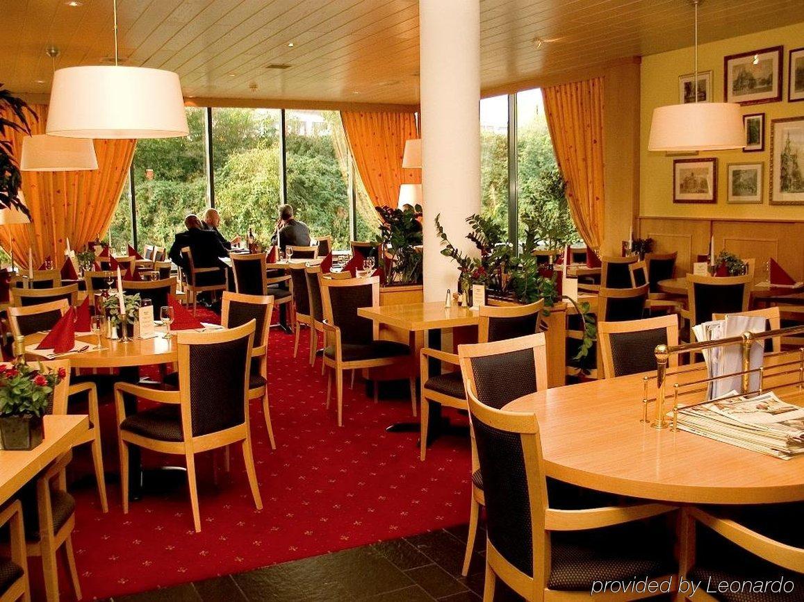 Bastion Hotel Geleen Extérieur photo